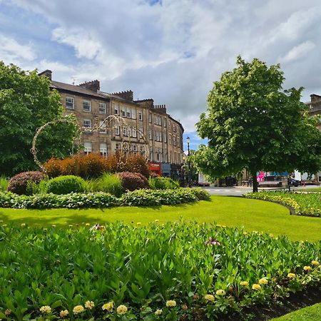 York Place Mews - Central 2 Bed 2 Bath Free Parking Harrogate Kültér fotó